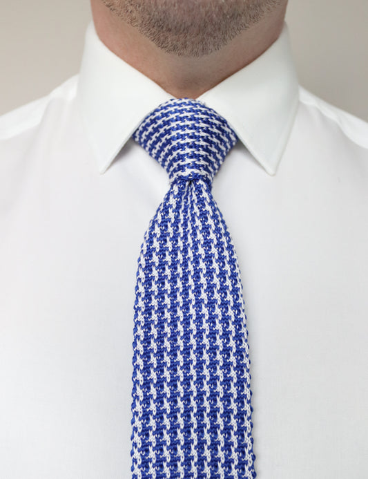 Houndstooth Design Knitted Tie With Square End - Royal Blue