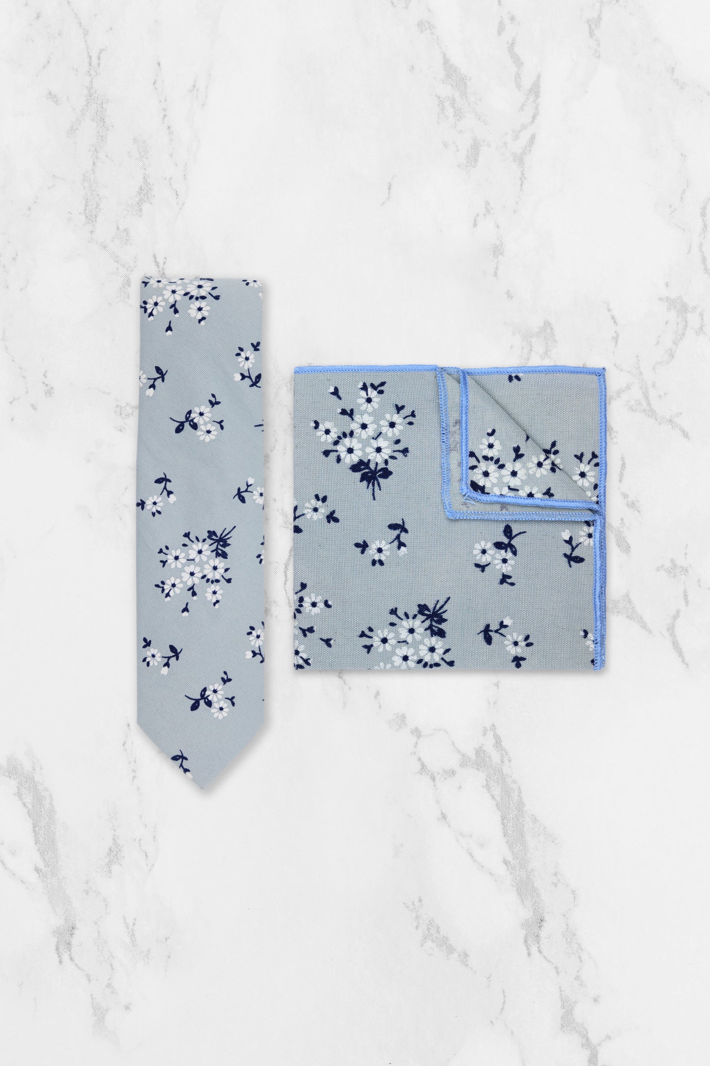 100% Cotton Floral Print Child Bow Tie - Blue & Navy
